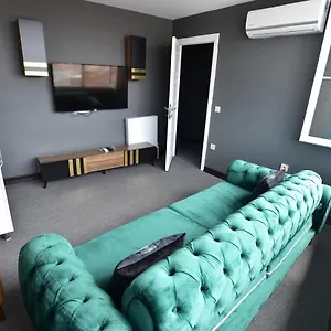  Apartment Lara Türkei